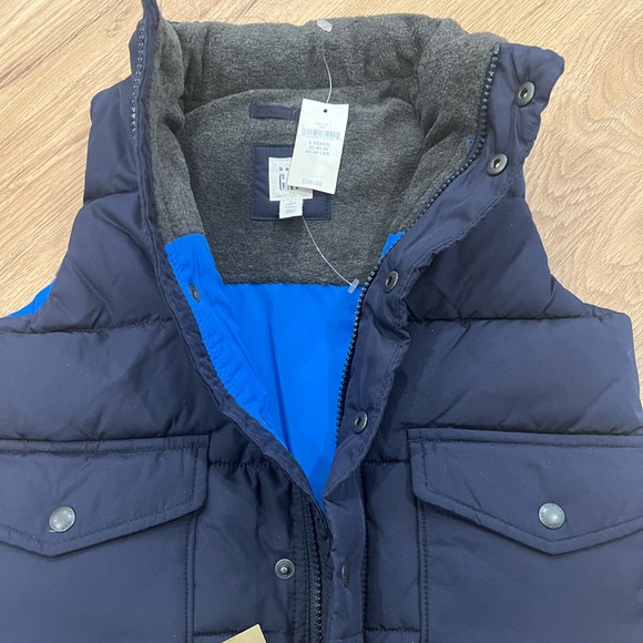 Boys (Gap) Vest - Picture 3 of 7